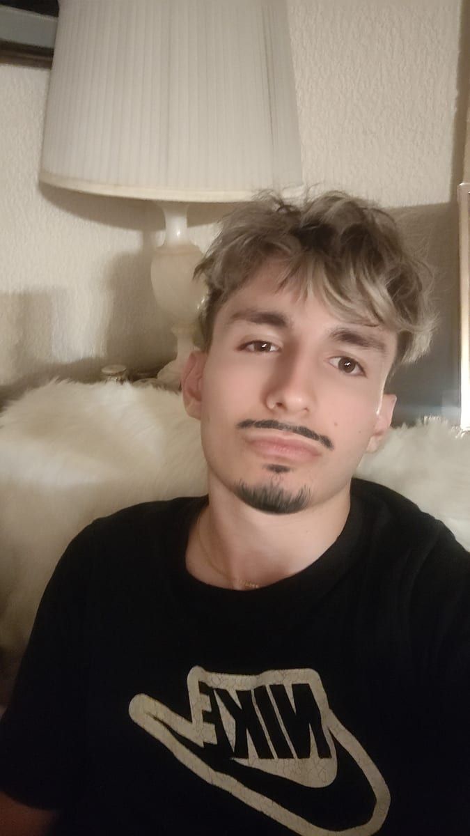 Shakil - Rencontre gay à Tentlingen Profil de Shakil, 30 ans, Rencontre gay à Tentlingen (Fribourg)