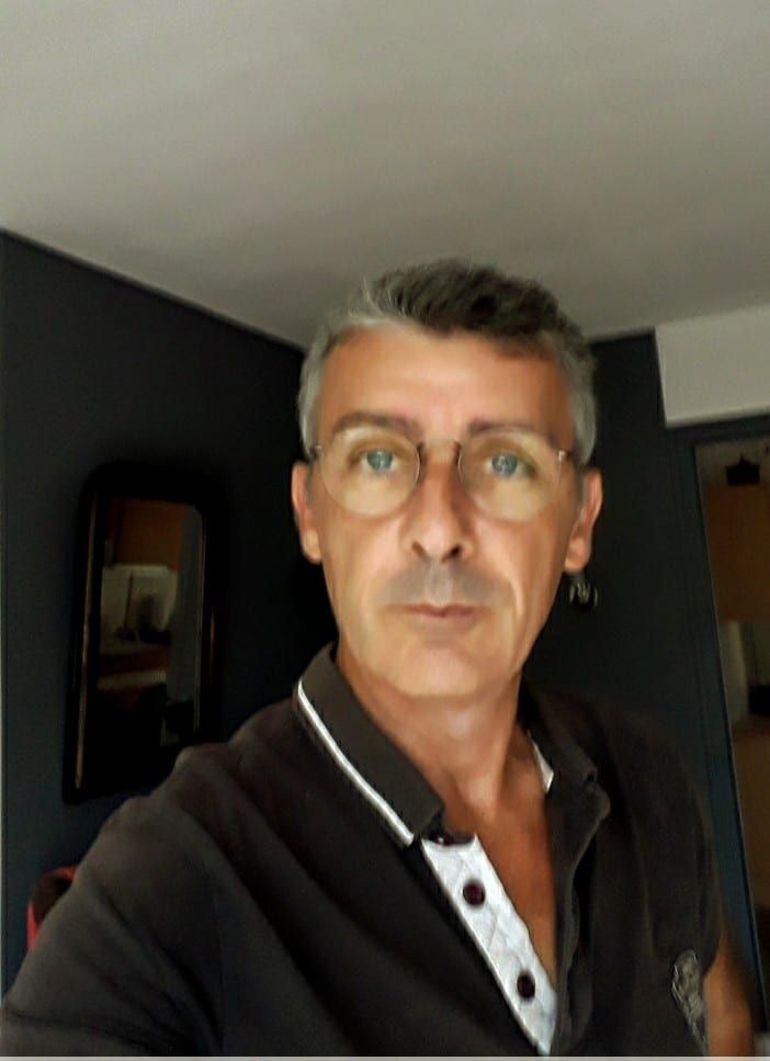 Youssof - Rencontre gay à Schmitten FR Profil de Youssof, 31 ans, Rencontre gay à Schmitten FR (Fribourg)