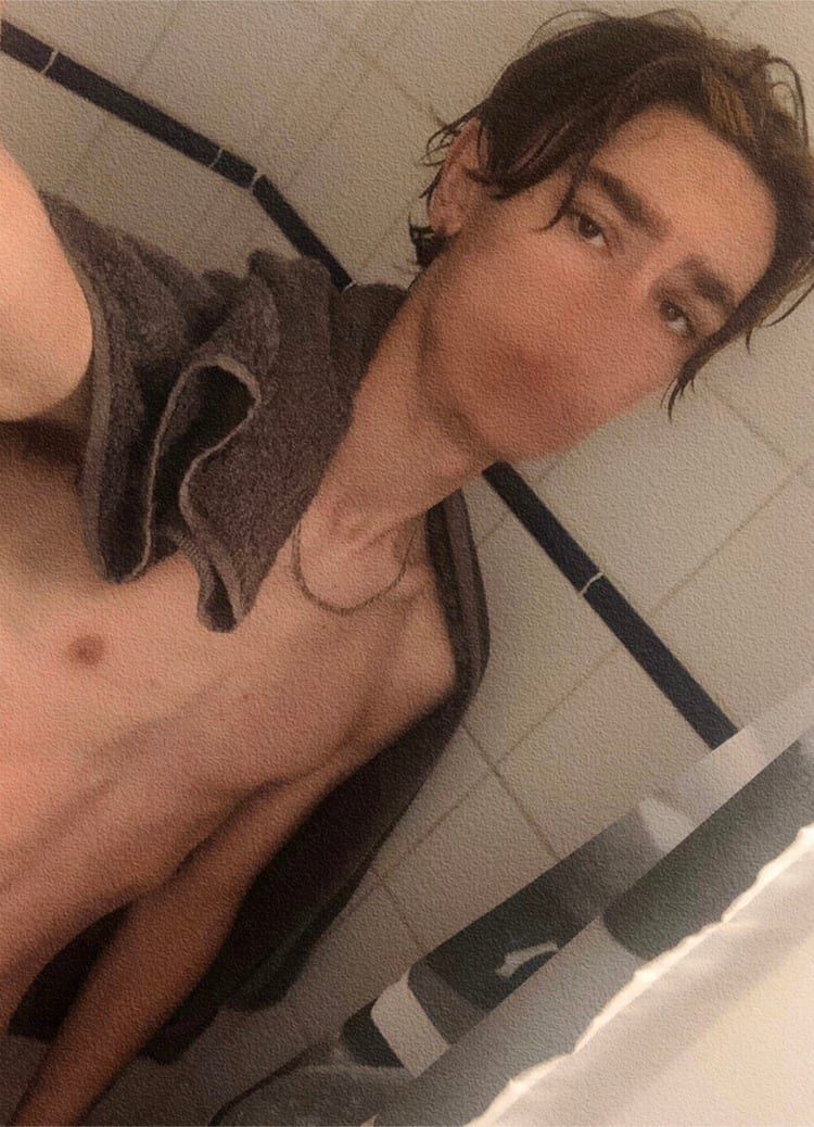 Djohar - Rencontre gay à Vuisternens-devant-Romont Profil de Djohar, 24 ans, Rencontre gay à Vuisternens-devant-Romont (Fribourg)