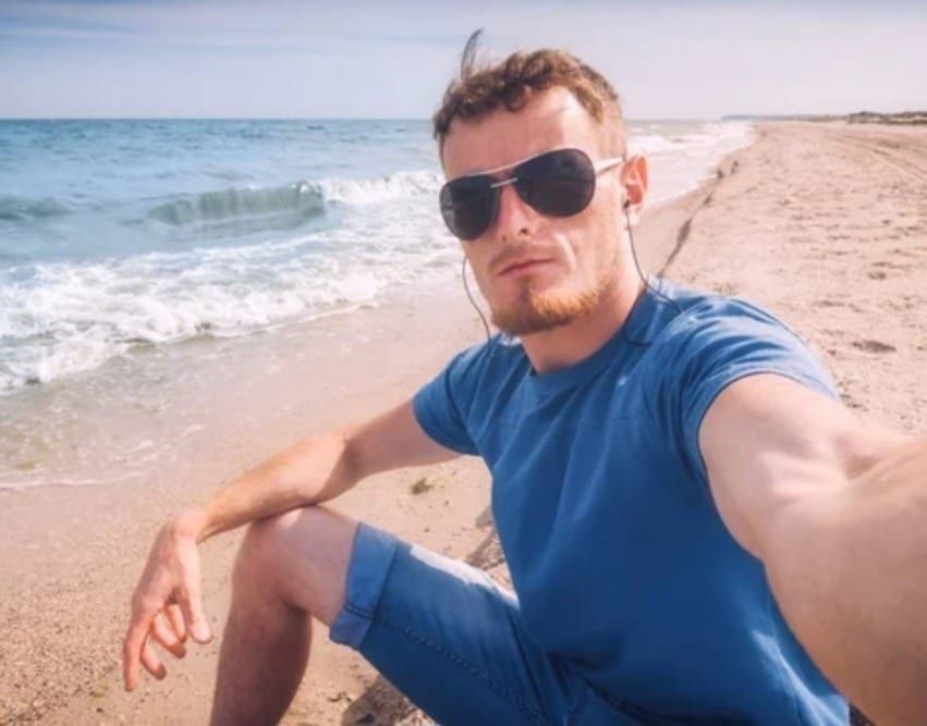 Costa - Rencontre gay à Broc Profil de Costa, 31 ans, Rencontre gay à Broc (Fribourg)