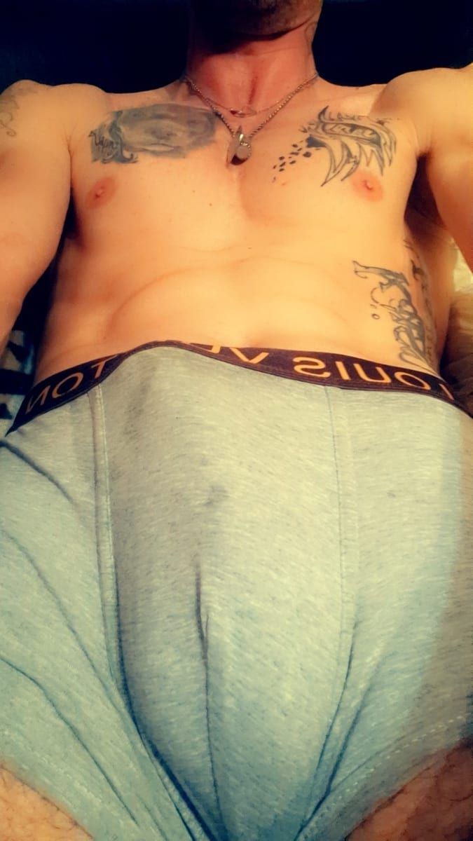 Diadie - Rencontre gay à Mannens Profil de Diadie, 23 ans, Rencontre gay à Mannens (Fribourg)
