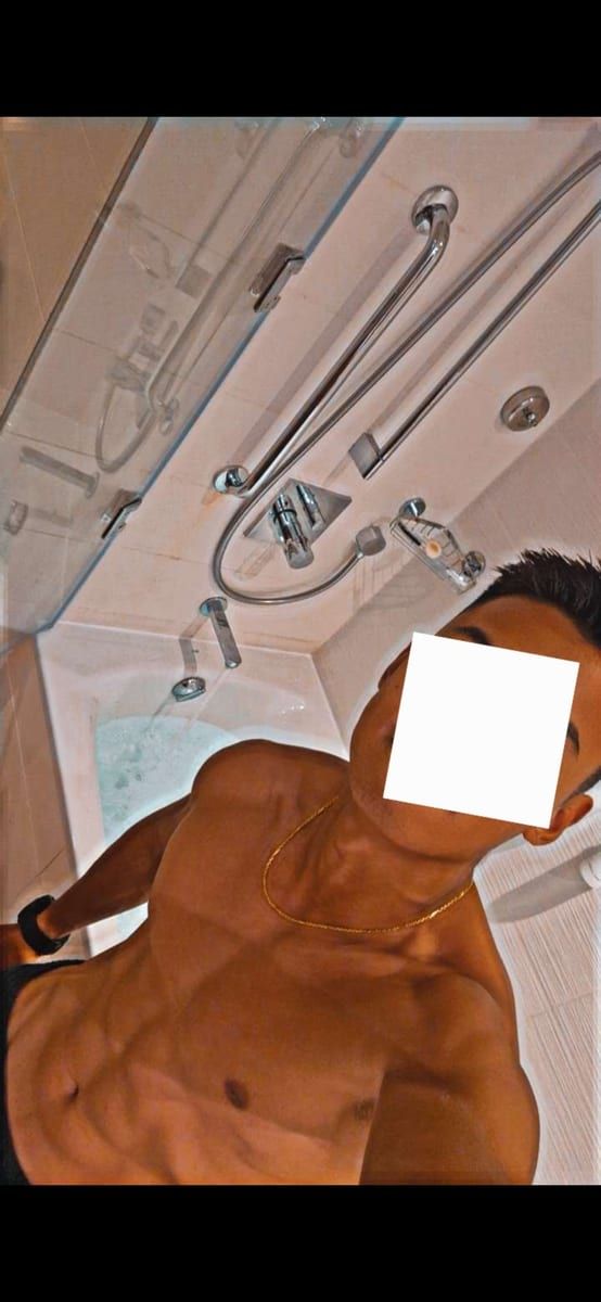 Tadensz - Rencontre gay à Châtel-St-Denis Profil de Tadensz, 28 ans, Rencontre gay à Châtel-St-Denis (Fribourg)