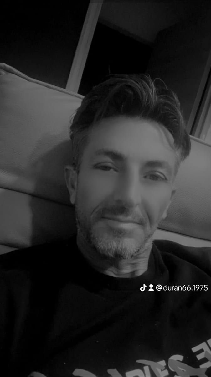 Eyden - Rencontre gay à La Tour-de-Trême Profil de Eyden, 37 ans, Rencontre gay à La Tour-de-Trême (Fribourg)