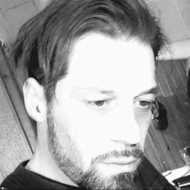 Charafdine - Rencontre gay à Schmitten FR Profil de Charafdine, 27 ans, Rencontre gay à Schmitten FR (Fribourg)