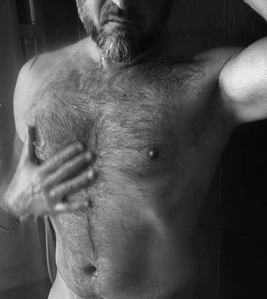 Ahmad - Rencontre gay à Progens Profil de Ahmad, 30 ans, Rencontre gay à Progens (Fribourg)
