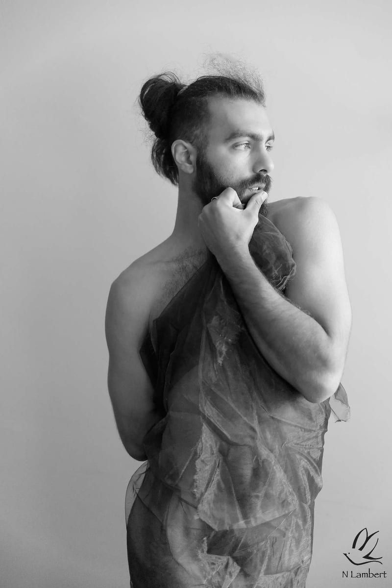 Naoufal - Rencontre gay à Matran Profil de Naoufal, 33 ans, Rencontre gay à Matran (Fribourg)