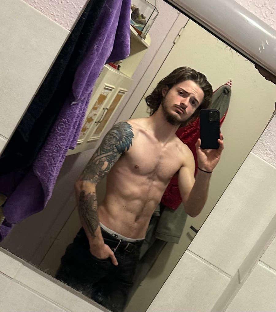 Diyar - Rencontre gay à Noréaz Profil de Diyar, 32 ans, Rencontre gay à Noréaz (Fribourg)